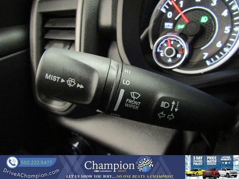Used 2025 RAM 1500 Warlock AWD/4WD image 30