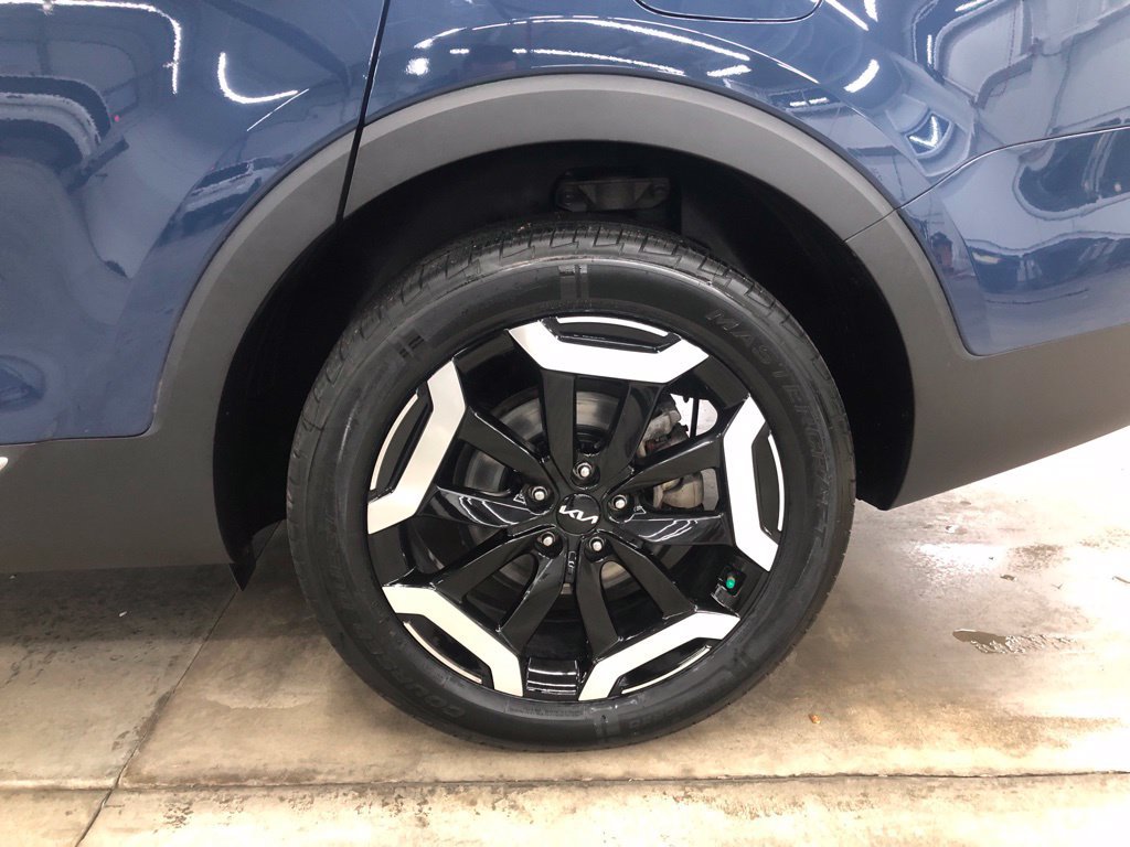 Certified 2023 Kia Telluride S AWD/4WD image 24