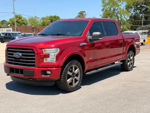 Used 2015 Ford F150 XLT w/ Equipment Group 302A Luxury AWD/4WD image 5