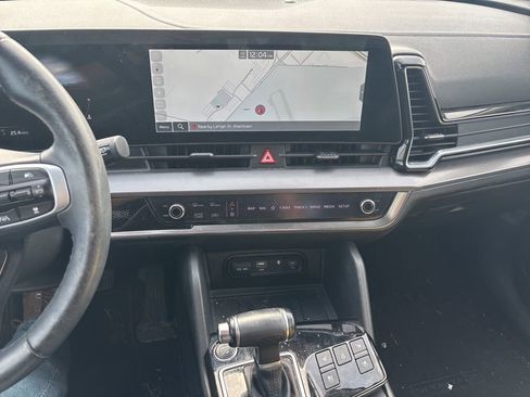 Used 2023 Kia Sportage SX image 10