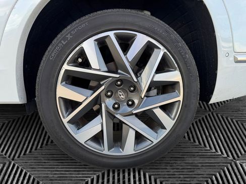 Used 2023 Hyundai Santa Fe Calligraphy image 36