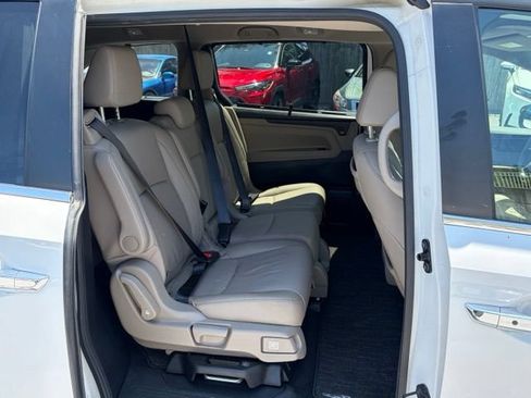 Used 2023 Honda Odyssey Touring image 31