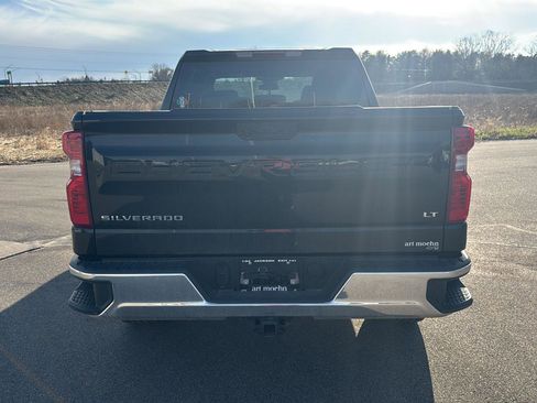 Used 2025 Chevrolet Silverado 1500 LT image 4
