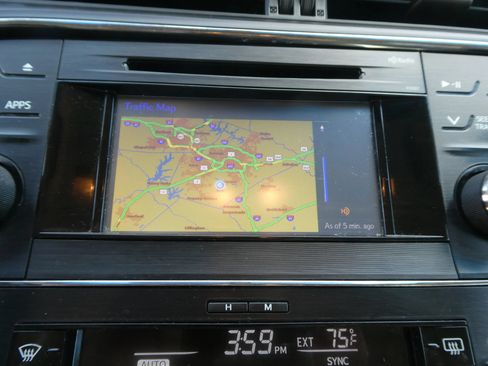Used 2015 Toyota Avalon XLE Premium FWD image 24