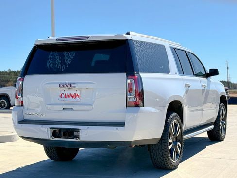 Used 2017 GMC Yukon XL SLT w/ Open Road Package image 9