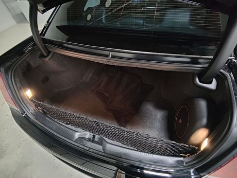 Used 2015 Chrysler 300 S w/ 300S Premium Group image 9