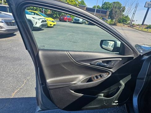 Used 2024 Chevrolet Malibu LT FWD image 27