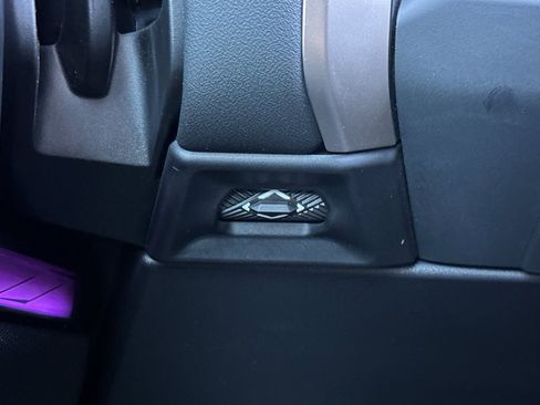 Used 2025 BMW X3 xDrive30i w/ Convenience Package image 35