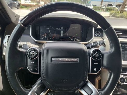 Used 2015 Land Rover Range Rover Long Wheelbase Autobiography image 29