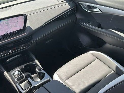 New 2025 Buick Envision Sport Touring image 18