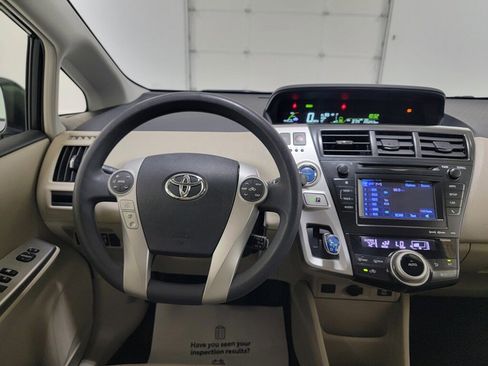 Used 2012 Toyota Prius V Three FWD image 13