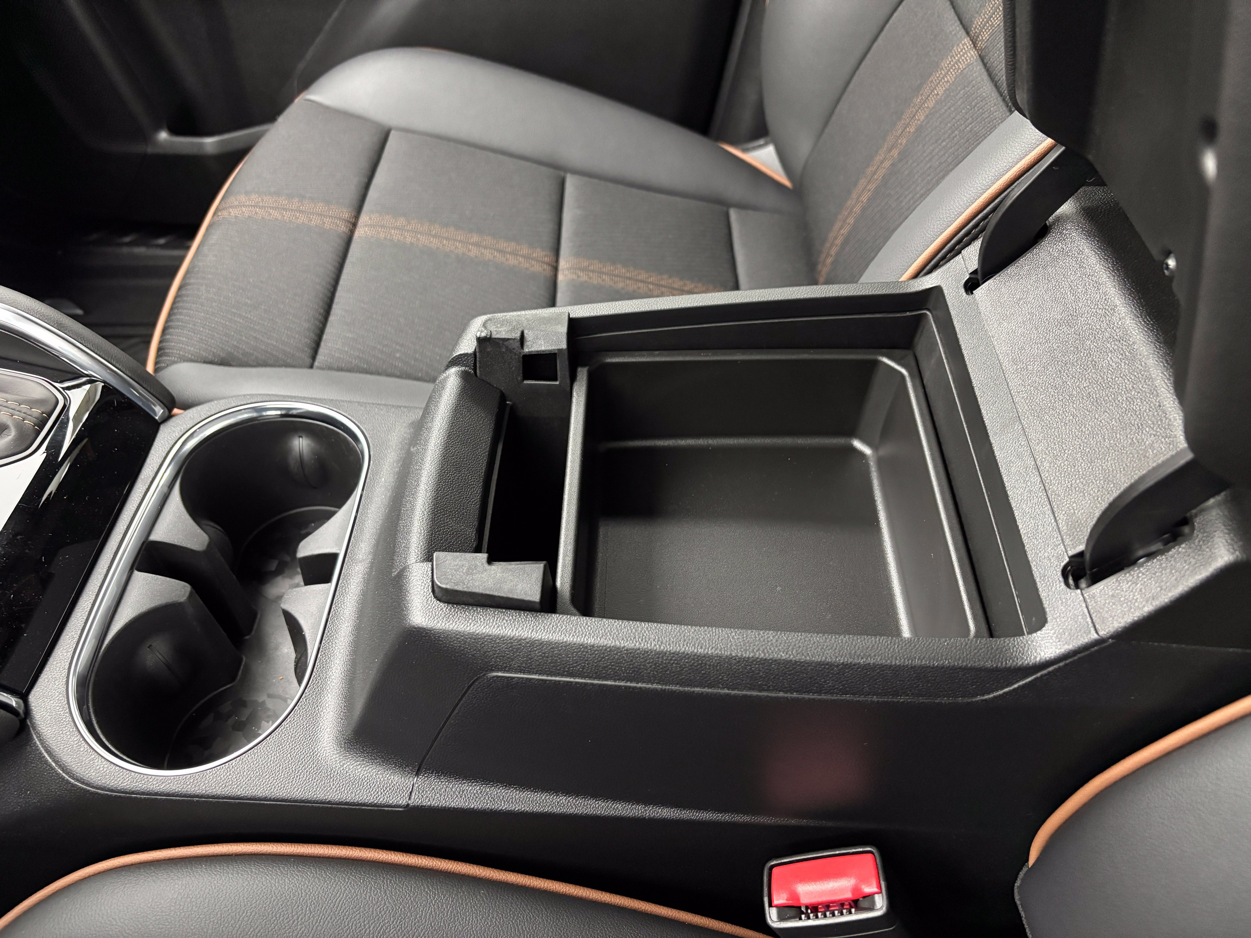 New 2026 GMC Canyon AT4 w/ Nightfall Essentials Package AWD/4WD image 26