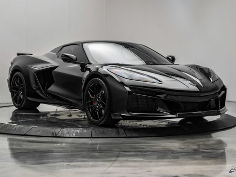 Used 2026 Chevrolet Corvette Z06 RWD image 30
