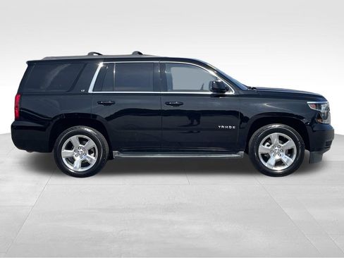 Used 2016 Chevrolet Tahoe LT image 2