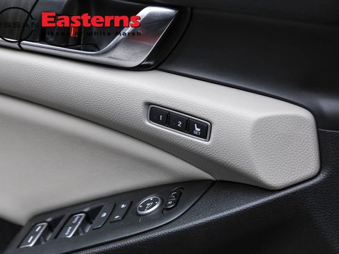Used 2021 Honda Accord EX-L image 19