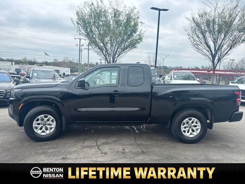 Certified 2024 Nissan Frontier SV w/ Technology Package image 5