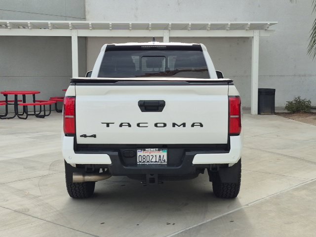Used 2024 Toyota Tacoma SR5 AWD/4WD image 6