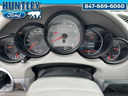 Used 2011 Porsche Cayenne S AWD/4WD image 26