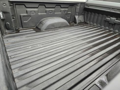 Used 2025 Chevrolet Silverado 2500 LT w/ Trail Boss Package image 5