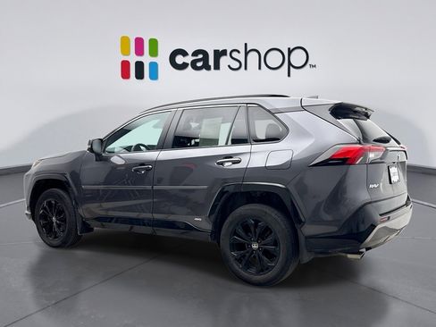 Used 2023 Toyota RAV4 SE w/ Convenience Package AWD/4WD image 3