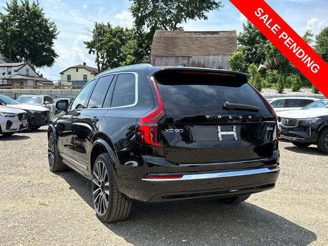 Used 2026 Volvo XC90 B6 Plus w/ Protection Package Premier AWD/4WD image 2