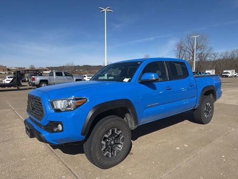 Used 2020 Toyota Tacoma TRD Off-Road image 7