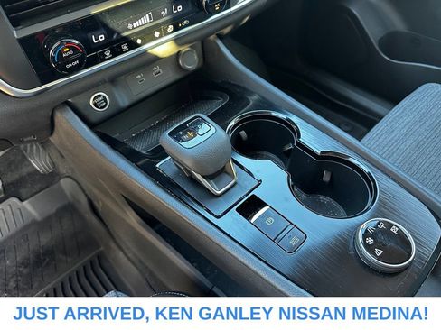 Certified 2023 Nissan Rogue SV AWD/4WD image 10