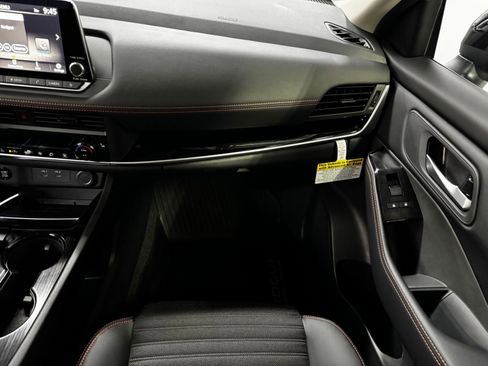 New 2026 Nissan Rogue SV AWD/4WD image 14