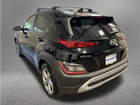 Used 2023 Hyundai Kona SEL AWD/4WD image 3