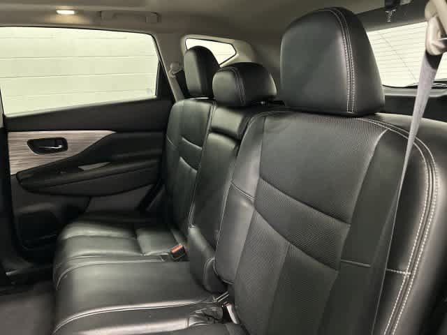 Used 2016 Nissan Murano SL w/ SL Technology Package FWD image 14