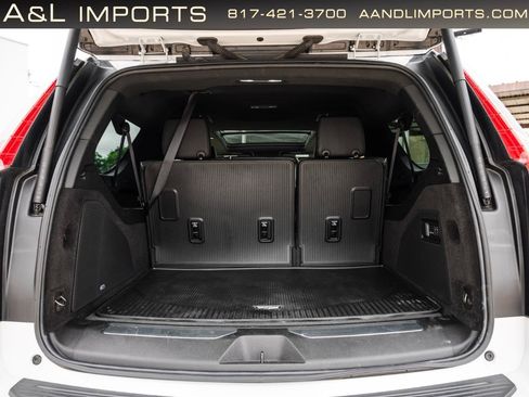 Used 2024 Cadillac Escalade ESV Premium Luxury w/ Performance Package AWD/4WD image 66
