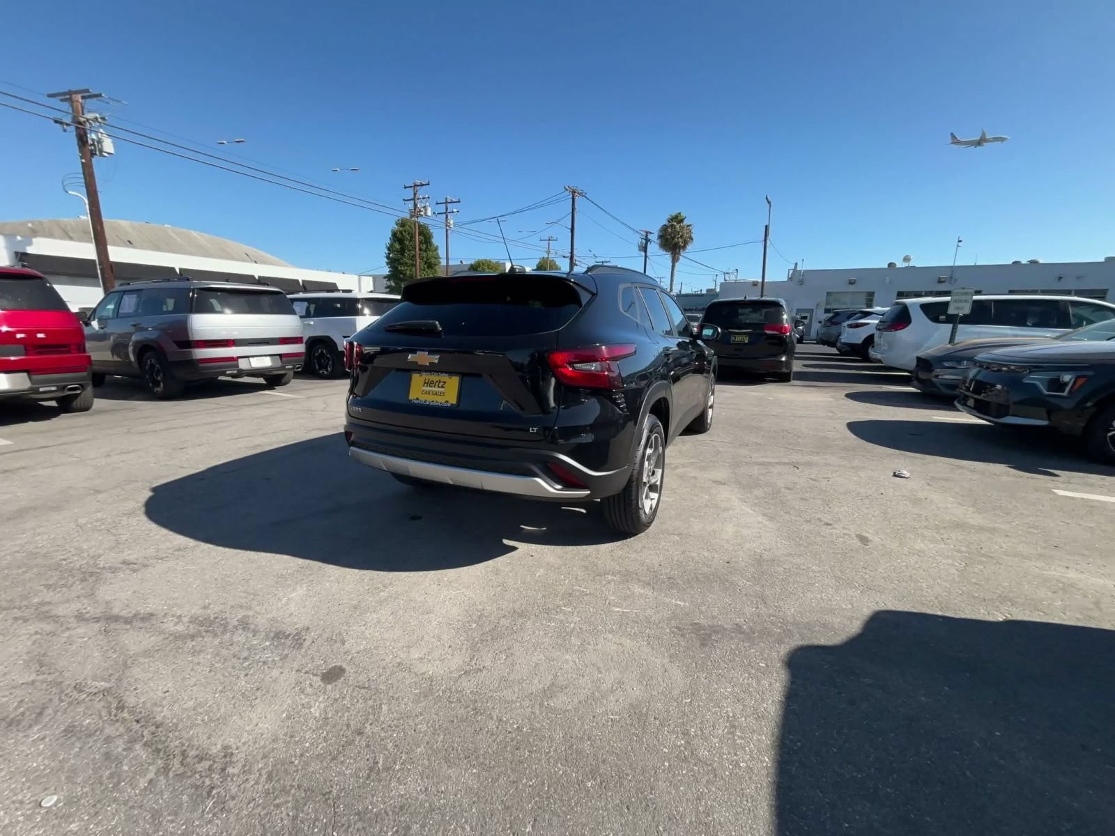 Used 2025 Chevrolet Trax LT w/ LT Convenience Package FWD image 13
