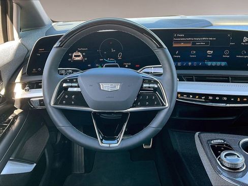 Certified 2025 Cadillac Optiq Luxury 1 image 5