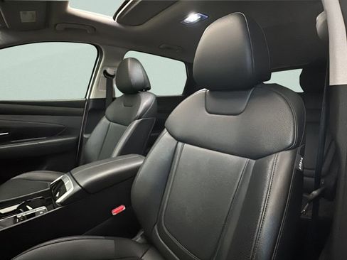 Certified 2025 Hyundai Tucson SEL image 9