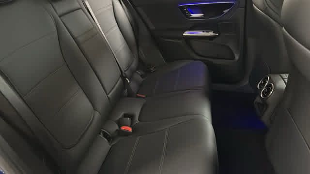 Certified 2026 Mercedes-Benz GLC 300 4MATIC image 32