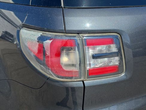 Used 2014 GMC Acadia SLE AWD/4WD image 34