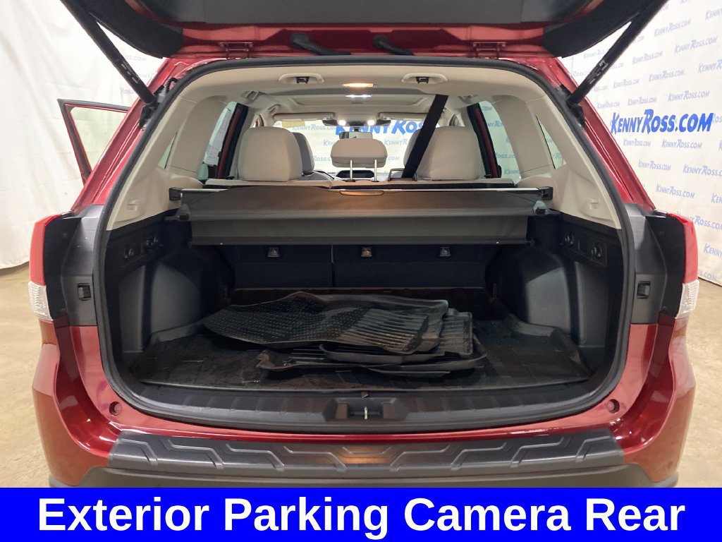 Certified 2022 Subaru Forester Premium AWD/4WD image 18