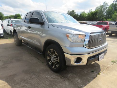Used 2012 Toyota Tundra 2WD Double Cab image 3
