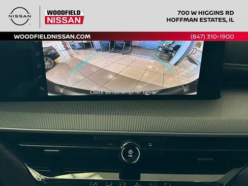Certified 2025 Nissan Murano SV AWD/4WD image 37