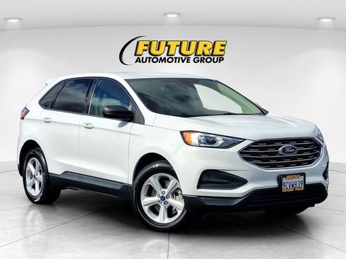 Certified 2022 Ford Edge SE image 1