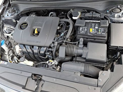 Certified 2022 Kia Forte LXS FWD image 27
