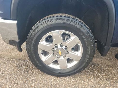 Used 2022 Chevrolet Silverado 2500 LTZ image 30
