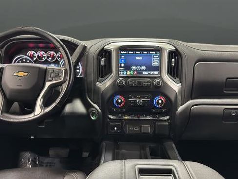 Used 2021 Chevrolet Silverado 2500 LTZ w/ Z71 Chrome Sport Edition AWD/4WD image 11