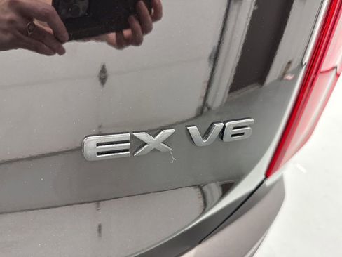Used 2021 Kia Telluride EX w/ EX Premium Package AWD/4WD image 10