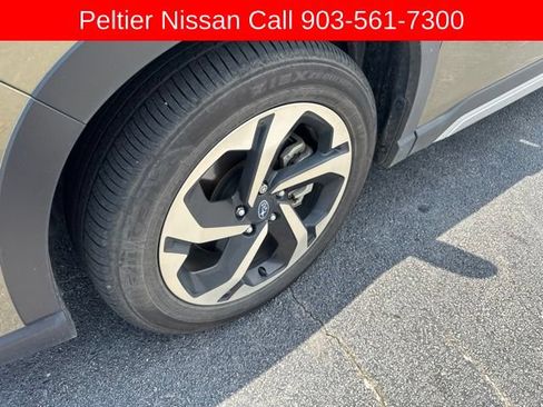 Used 2024 Subaru Forester Touring AWD/4WD image 7