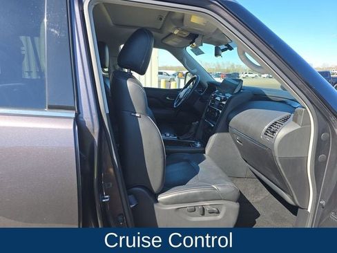 Used 2024 INFINITI QX80 Luxe image 11