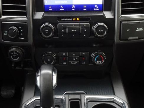 Used 2020 Ford F150 XLT w/ Equipment Group 302A Luxury AWD/4WD image 17