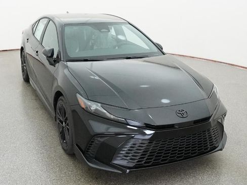 New 2026 Toyota Camry SE FWD image 14