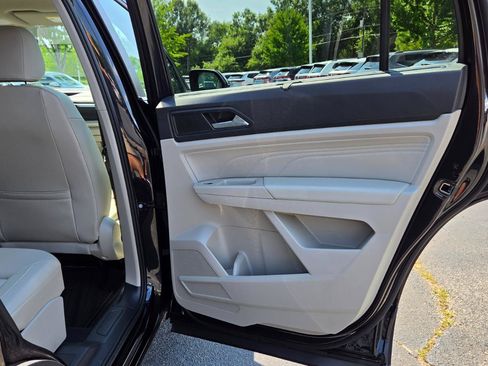 Certified 2023 Volkswagen Atlas SE AWD/4WD image 59