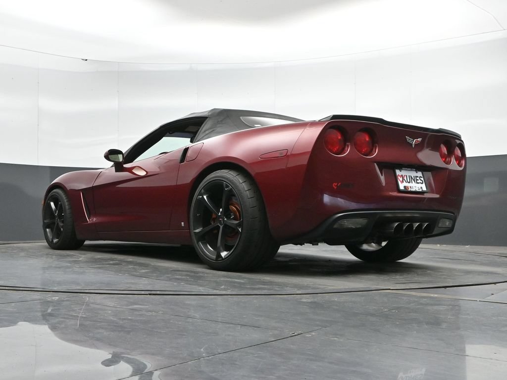 Used 2006 Chevrolet Corvette Convertible w/ Preferred Equipment Group RWD image 44